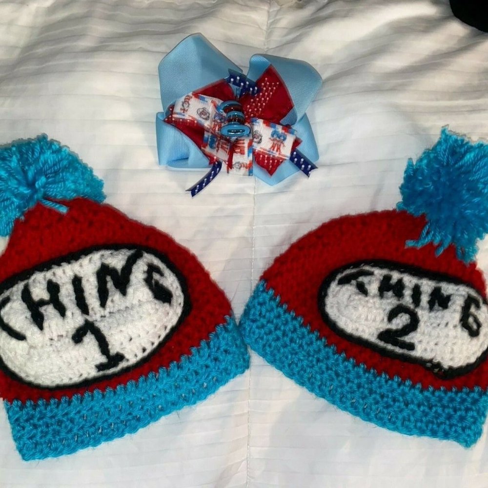Dr. Seuss Thing 1 Thing 2 handmade crocheted baby beanies and bow clip NWOT